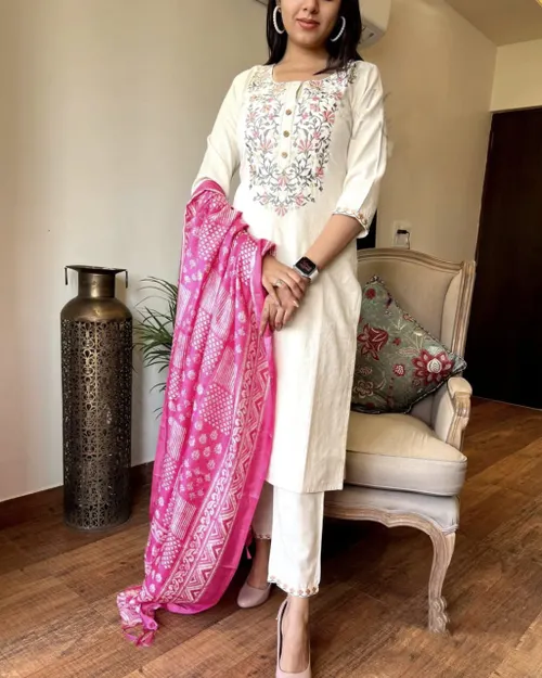 Elegant Khadi Cotton Embroidered Suit with Khadi Silk Dupatta – Timeless Class & Comfort